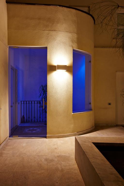 Suite Home Moncada Palermo Bagian luar foto