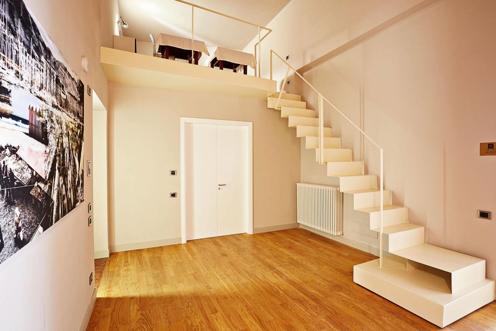 Suite Home Moncada Palermo Bagian luar foto